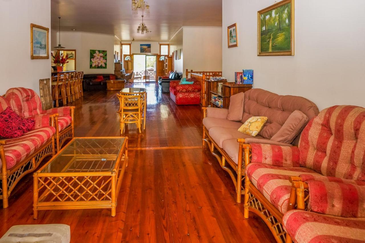 Lynn'S Getaway Hotel Apia Extérieur photo
