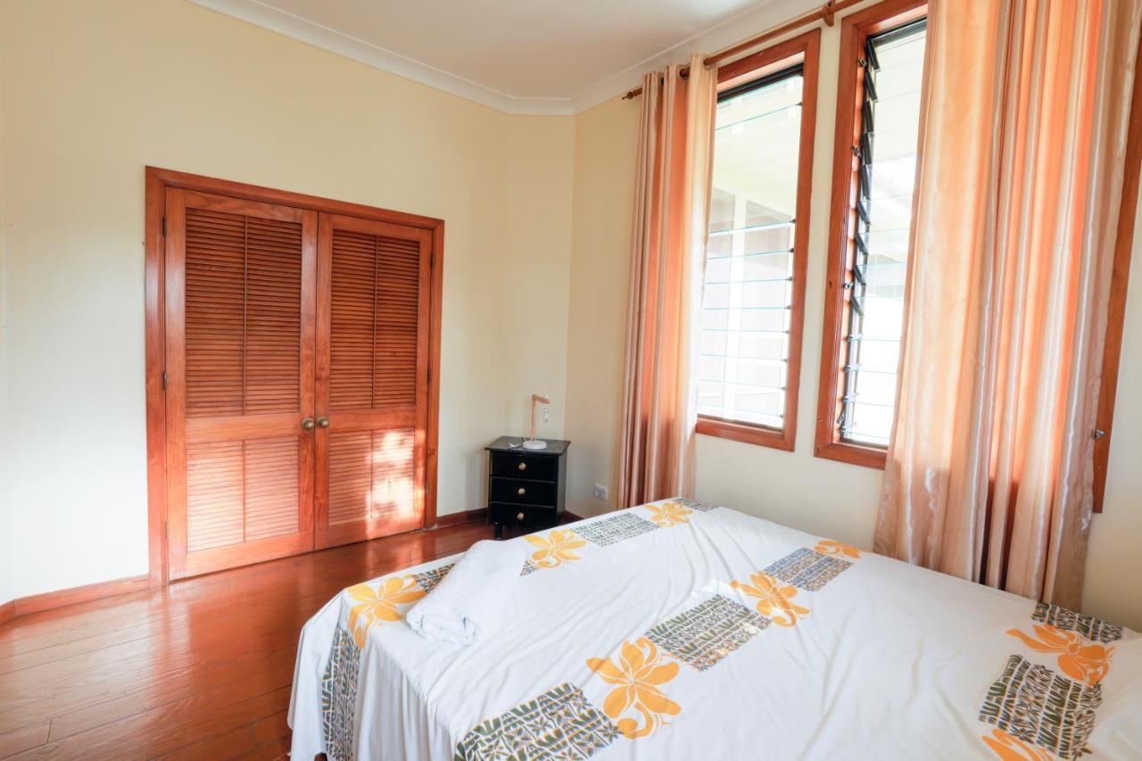 Lynn'S Getaway Hotel Apia Extérieur photo