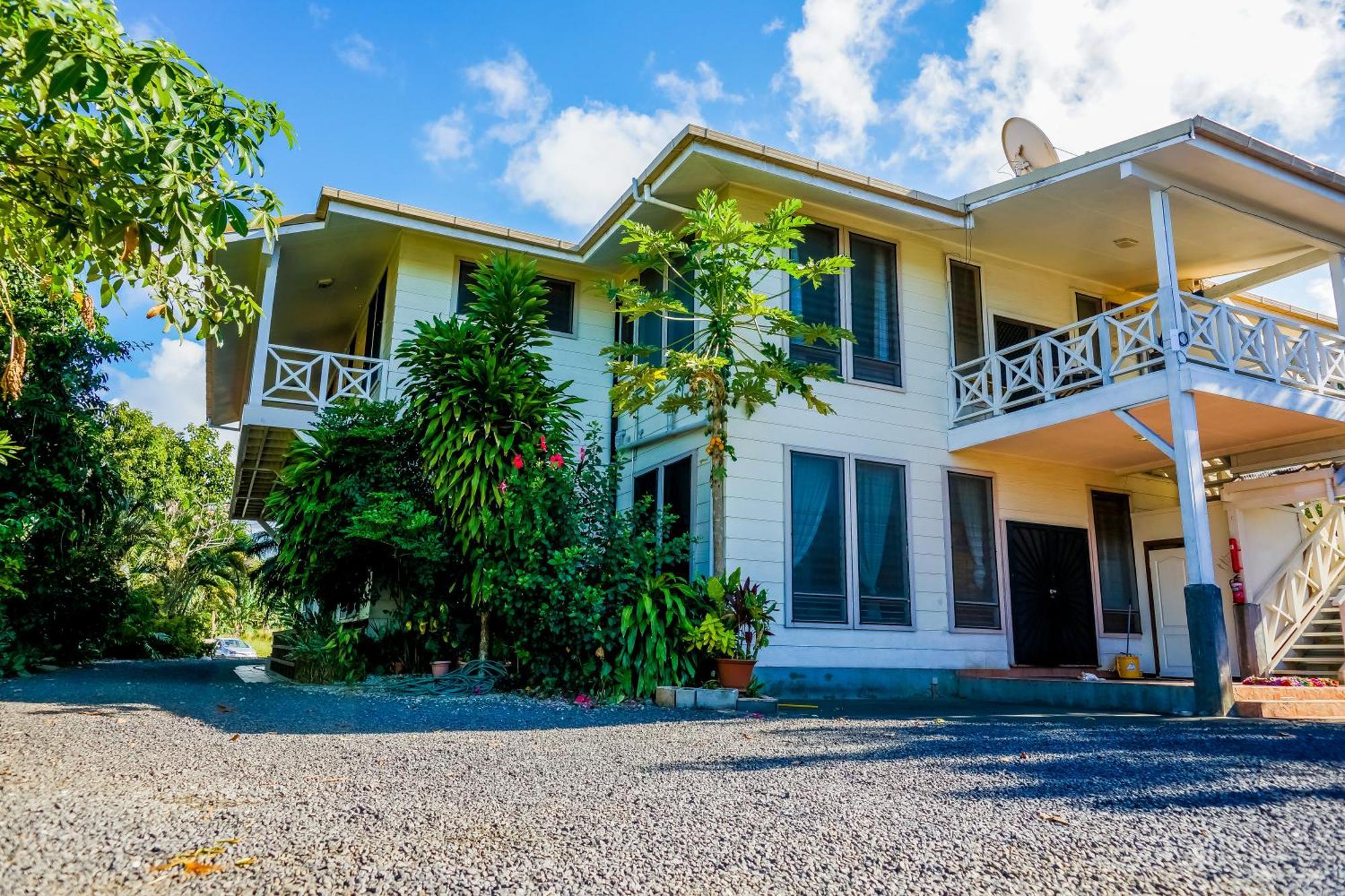Lynn'S Getaway Hotel Apia Extérieur photo