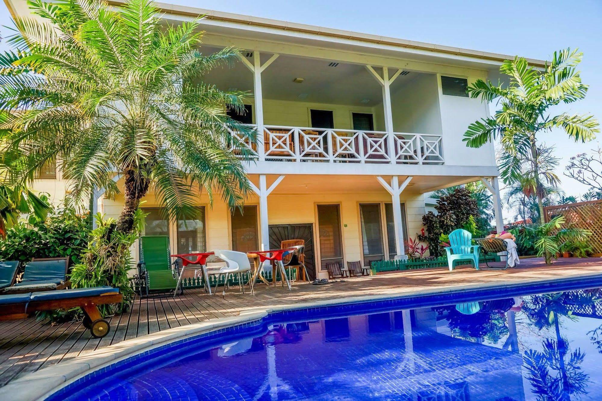 Lynn'S Getaway Hotel Apia Extérieur photo