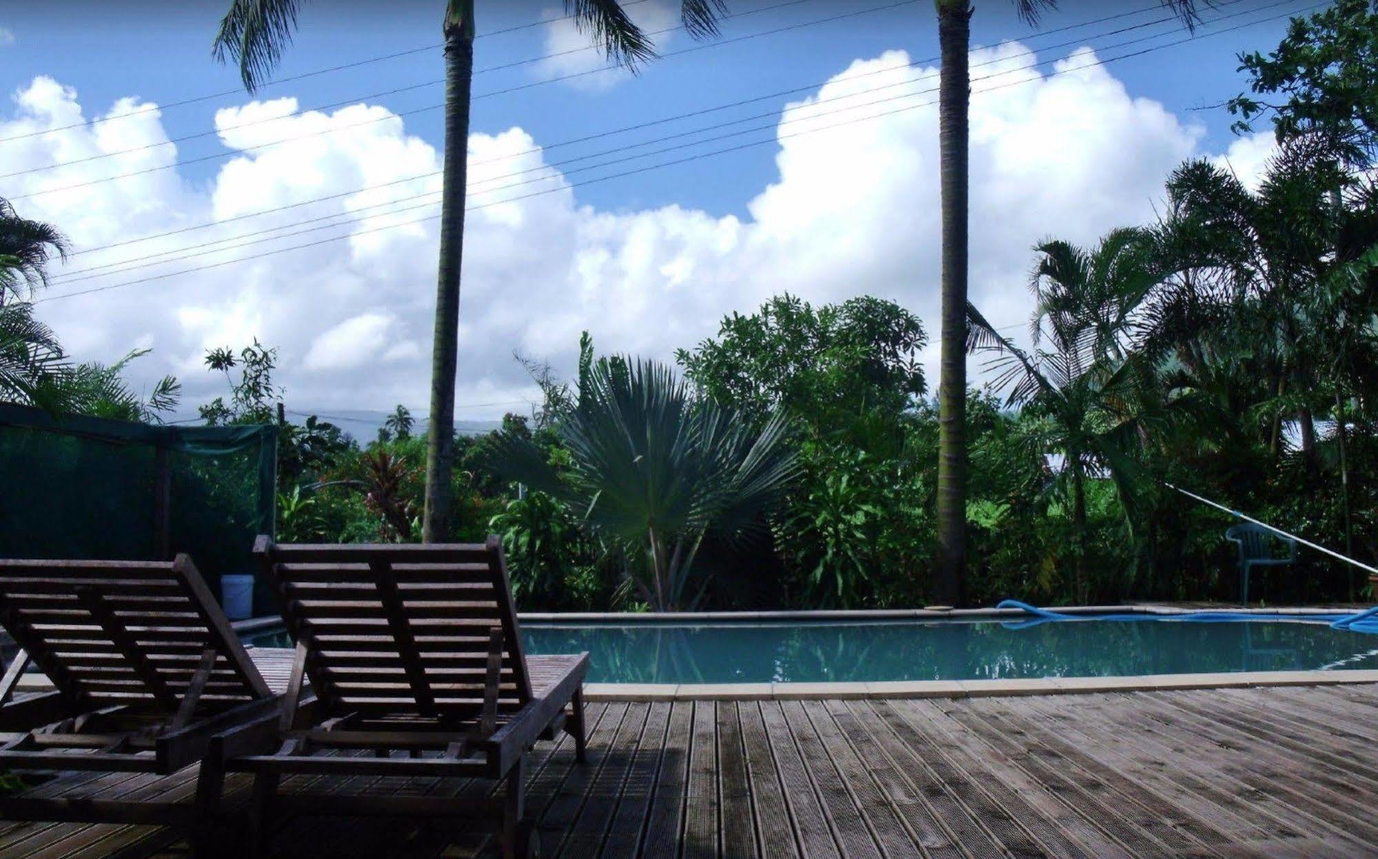 Lynn'S Getaway Hotel Apia Extérieur photo
